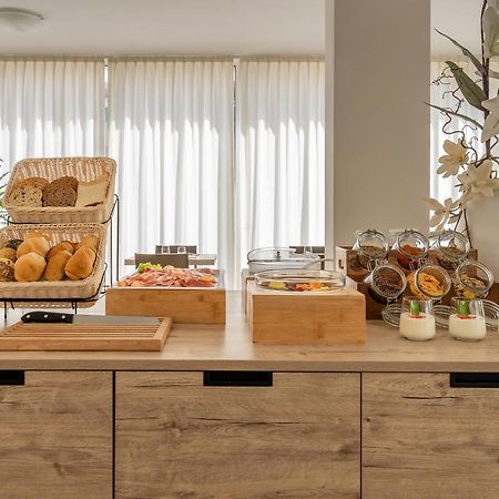 Hotel Carmen Ριτσόνε Εξωτερικό φωτογραφία