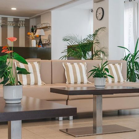 Hotel Carmen Ριτσόνε Εξωτερικό φωτογραφία