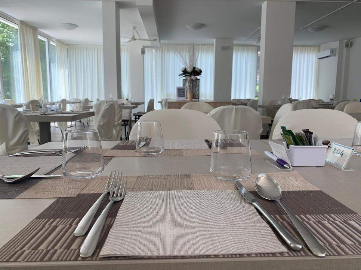 Hotel Carmen Ριτσόνε Εξωτερικό φωτογραφία