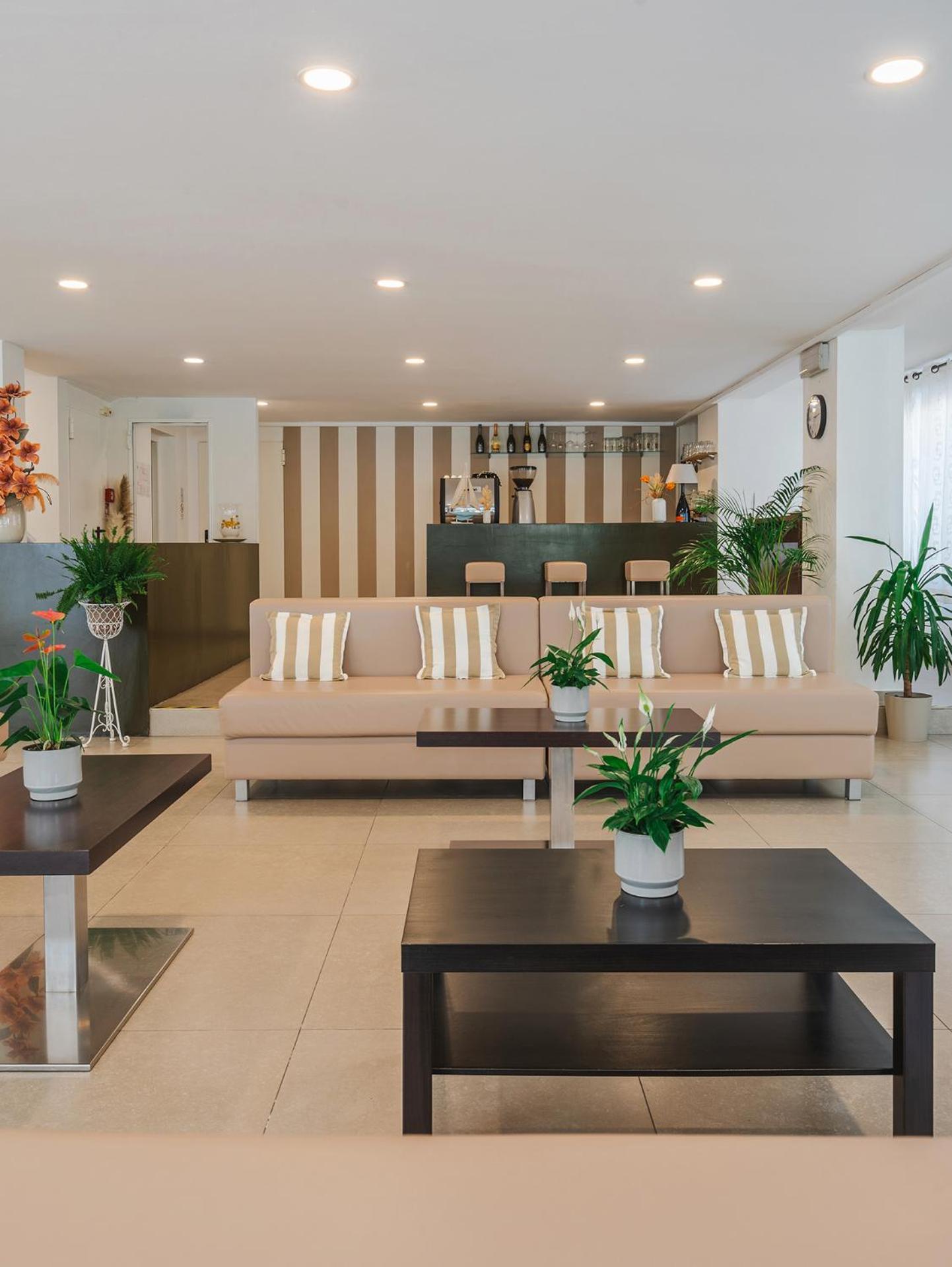 Hotel Carmen Ριτσόνε Εξωτερικό φωτογραφία