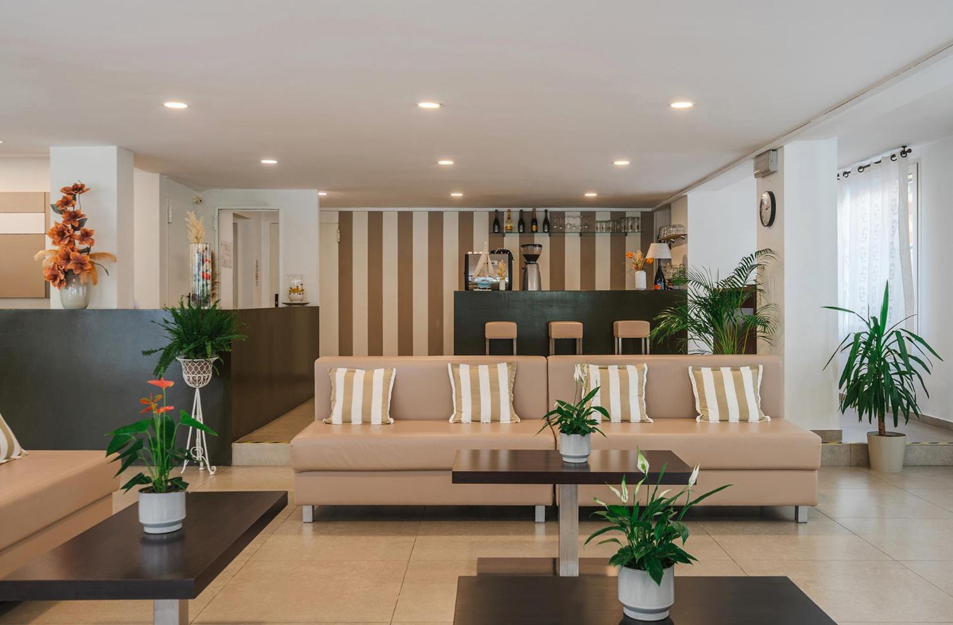 Hotel Carmen Ριτσόνε Εξωτερικό φωτογραφία